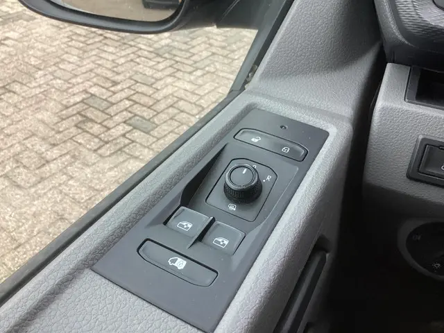 Volkswagen Transporter Bulli 2021 Diesel 9