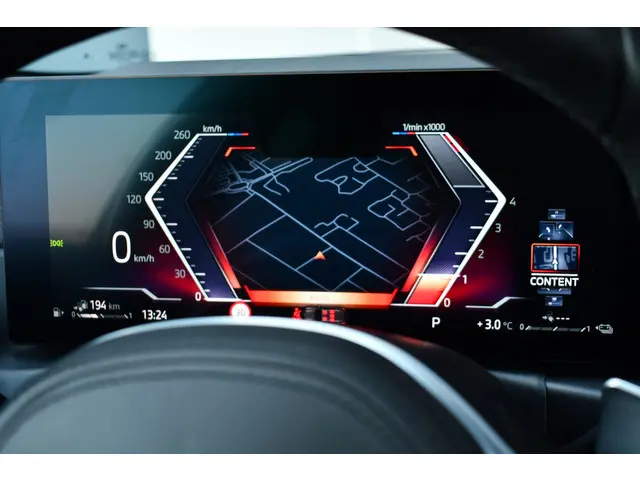 BMW 3 Serie Touring 330e M-Sport 2022 Hybride Benzine 55