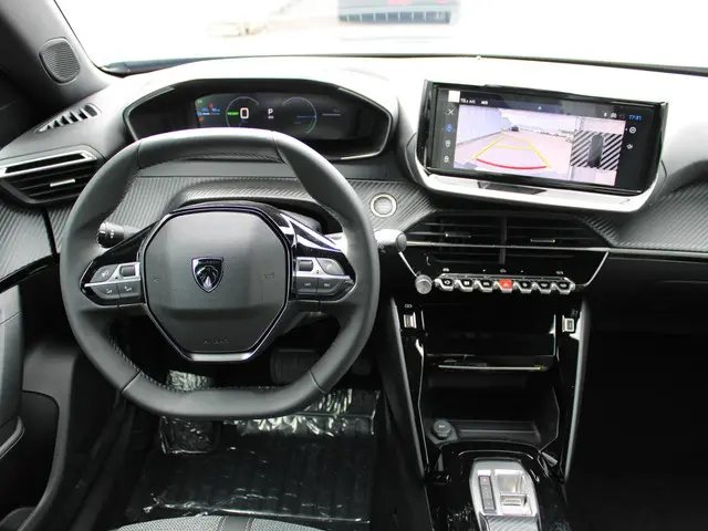 Peugeot e-2008 EV Allure 50 kWh 2025 Elektrisch 14