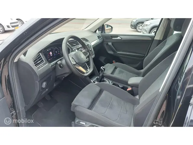 Volkswagen Tiguan 1.5 TSI Life Business 2021 Benzine 9