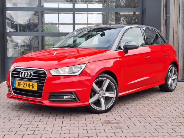 Audi A1 Sportback 1.0 TFSI Adrenalinc S-Line 2016 Benzine