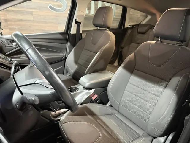 Ford Kuga | 1.5 Titanium | 2016 Benzine 7