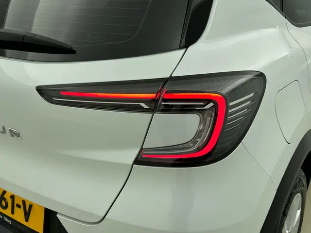 Renault Captur 1.3 MHEV 160pk 2025 Hybride Benzine 20