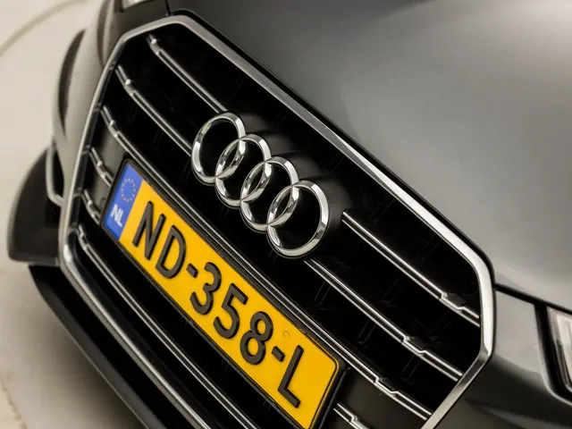 Audi A6 Limousine 2.0 TDI S-Line Sport 2017 Diesel 33