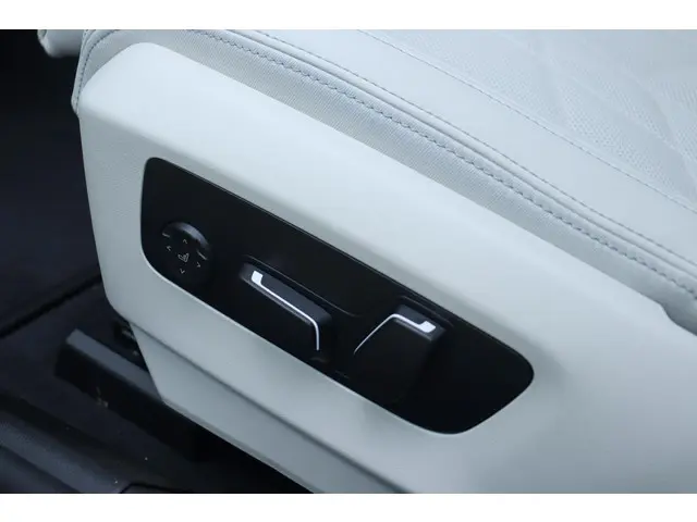 BMW 5 Serie Touring 530e 2025 Hybride Benzine 15