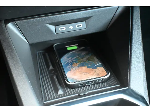 Renault Clio esprit Alpine 2026 Hybride Benzine 29