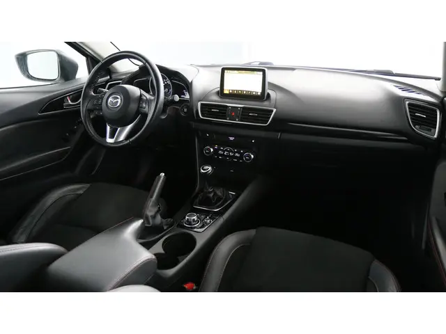 Mazda 3 2.0 120pk GT-M Line 2016 Benzine 33