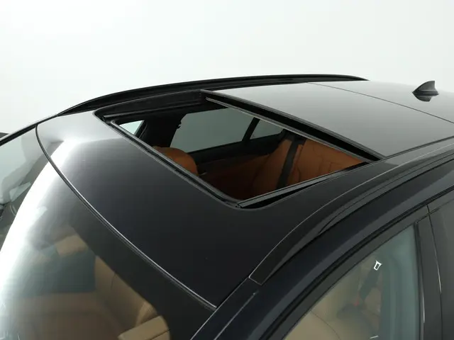 BMW 5 Serie Touring 520i High Executive 2020 Benzine 34