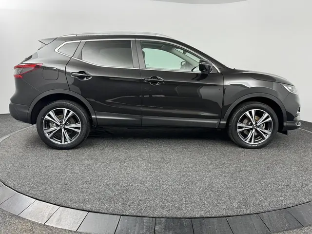 Nissan QASHQAI 1.3 DIG-T N-Connecta 2020 Benzine 19