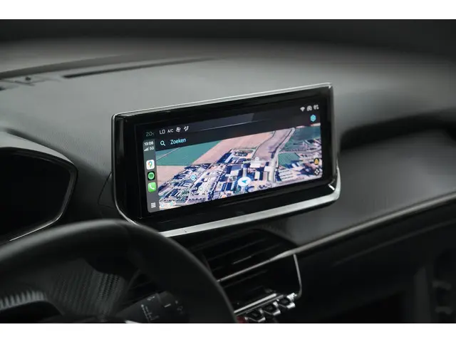 Peugeot 208 PureTech 100 Allure 2024 Benzine 55