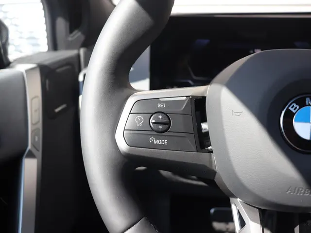 BMW iX xDrive45 2026 Elektrisch 18