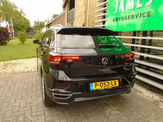 Volkswagen T-Roc 1.5 TSI Sport Business R 2021 Benzine 5