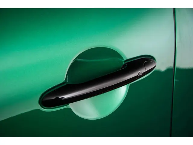 MINI Countryman Cooper SE ALL4 2022 Hybride Benzine 36