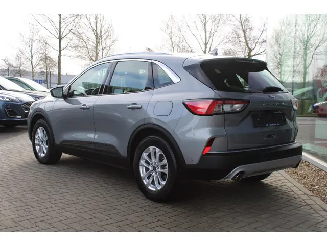 Ford Kuga 2.5 PHEV Titanium 2021 Hybride Benzine 3