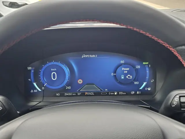 Ford Kuga 2.5 PHEV ST-Line X 2024 Hybride Benzine 18