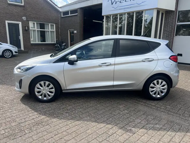 Ford Fiesta 1.0 EcoBoost Connected 2022 Benzine 2