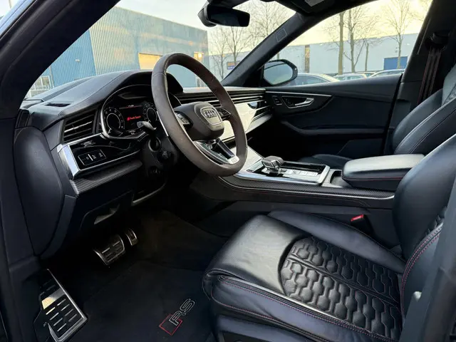 Audi RSQ8 Quattro 2021 Benzine 2