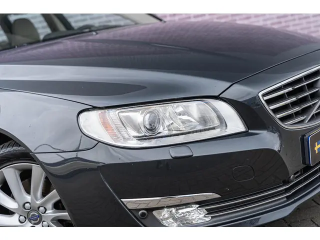 Volvo V70 2.0 T4 Inscription Edition 2015 Benzine 5