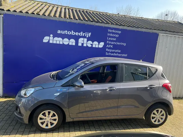 Hyundai i10 1.0i i-Motion Comfort 2016 Benzine 4