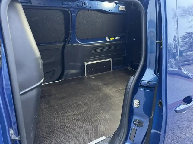 Peugeot Partner 1.5 BlueHDI Asphalt Long 2020 Diesel 10