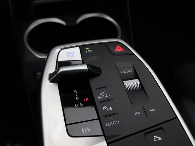 BMW iX2 eDrive20 2024 Elektrisch 28