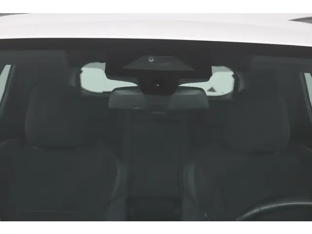 BMW X1 sDrive18i 2023 Benzine 33