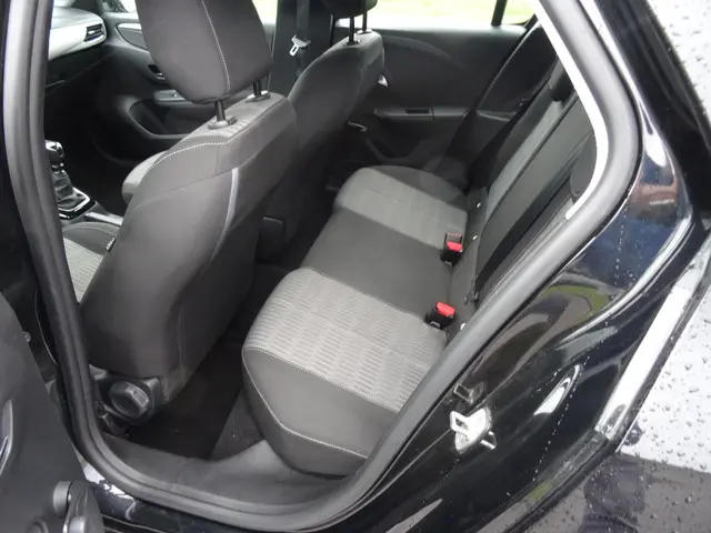 Opel Corsa 1.2 Edition 2020 Benzine 10