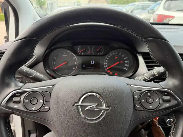 Opel Crossland X 1.2T (MOTOR KAPOT) 2017 Benzine 9