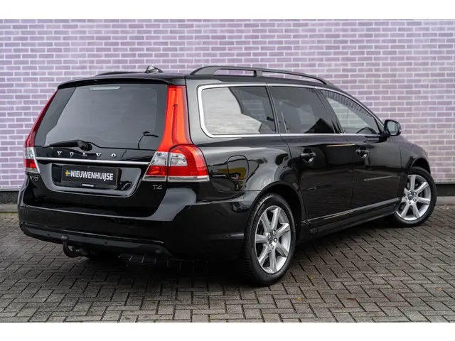 Volvo V70 2.0 T4 Polar 2016 Benzine 14