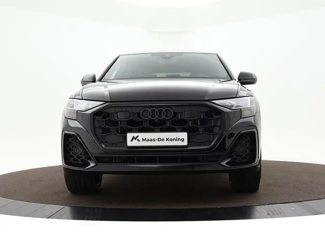 Audi Q8 55 TFSI e quattro Pro Line S 394 PK 2025 Benzine 18
