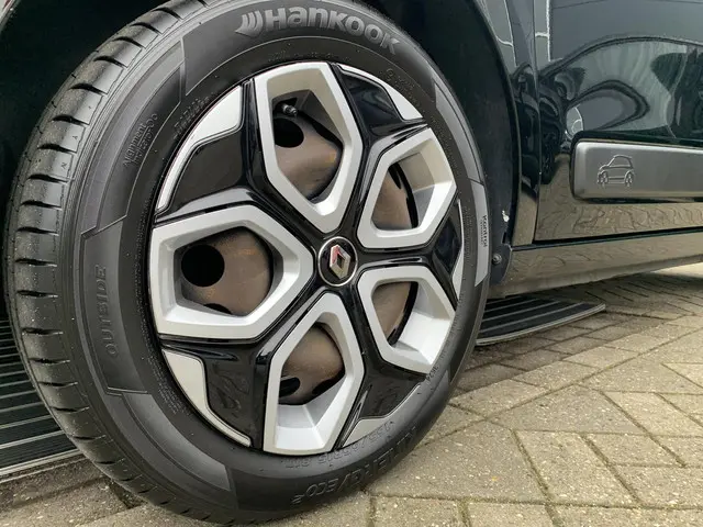 Renault Twingo 1.0 SCe Collection 2020 Benzine 20