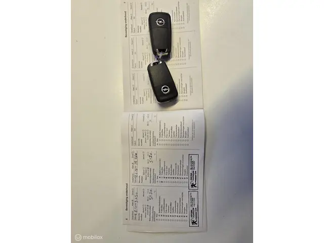 Opel Corsa 1.4 Online Edition 2018 Benzine 23