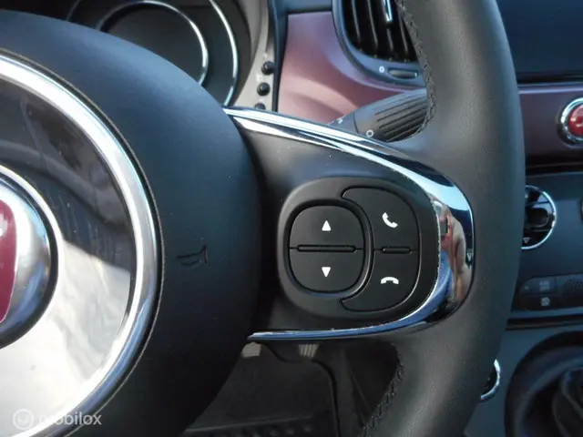 Fiat 500 1.0 Hybrid Star ECC+NAVI+CRUISE+LM-16 2020 Benzine 14