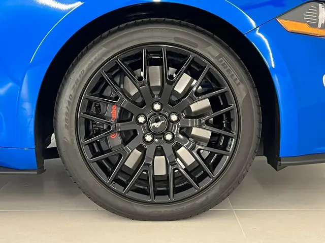 Ford Mustang 5.0 V8 GT Fastback Performance 2022 Benzine 23