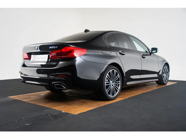 BMW 5 Serie 530d High Executive 2020 Diesel 22