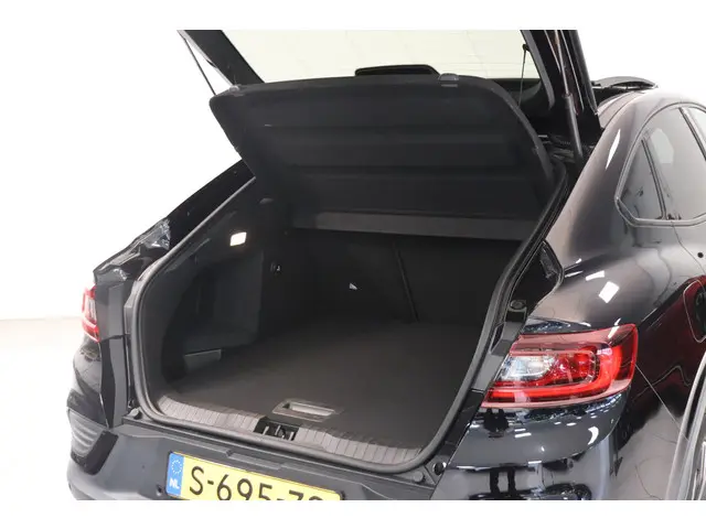 Renault Arkana 1.3 mild hybrid 160 R.S. line 2023 Benzine 9