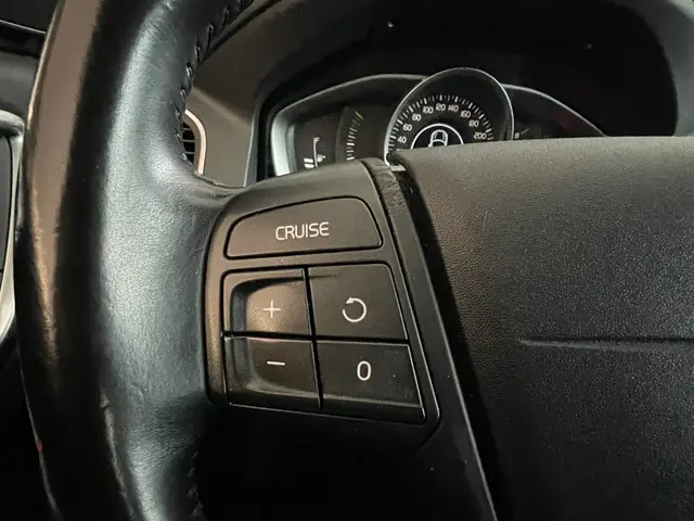 Volvo XC60 2.0 T5 FWD Kinetic TREKHAAK 2015 Benzine 14