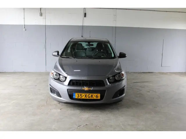 Chevrolet Aveo 1.2 LS 2012 Benzine 13