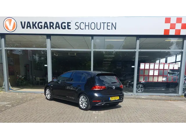 Volkswagen Golf 1.5 TSI Highline 2019 Benzine 4