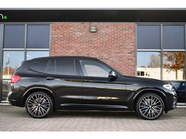BMW X3 xDrive30i M-Sport 2018 Benzine 64