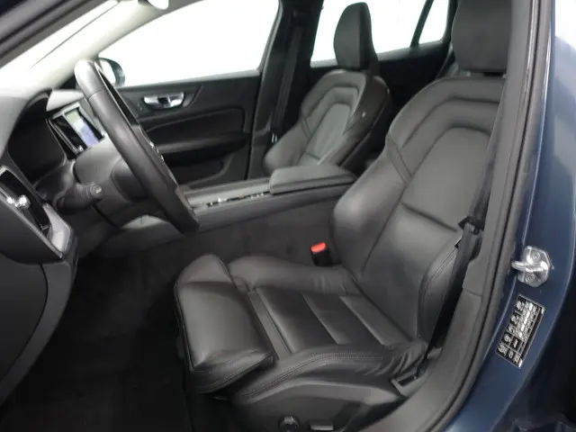 Volvo V60 2.0 T5 Inscription Aut- 2018 Benzine 17