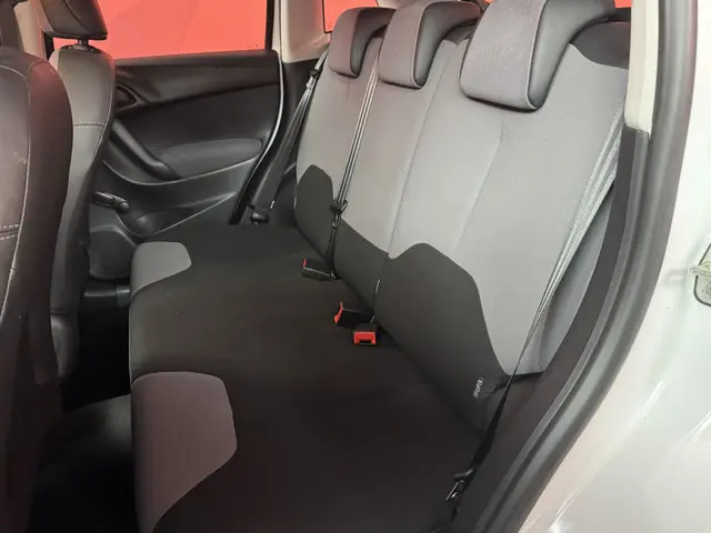 Citroën C3 1.0 PureTech Attraction 2016 Benzine 8