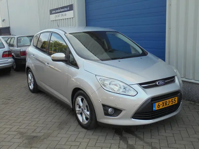 Ford C-MAX 1.0 Titanium APK TREKHAAK 2013 Benzine 7
