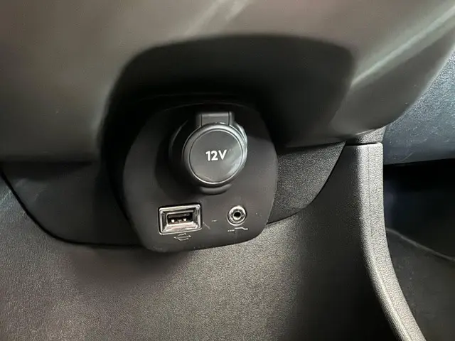 Peugeot 108 1.0 e-VTi 2014 Benzine 16