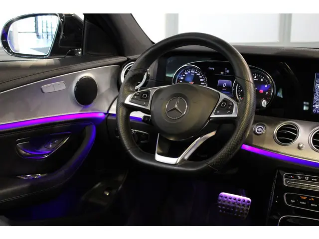Mercedes-Benz E-Klasse Estate 200 Ambition 2017 Benzine 32