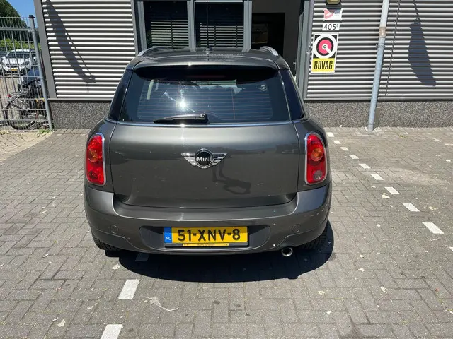 MINI Countryman Mini 1.6 One Edition 2012 Benzine 8