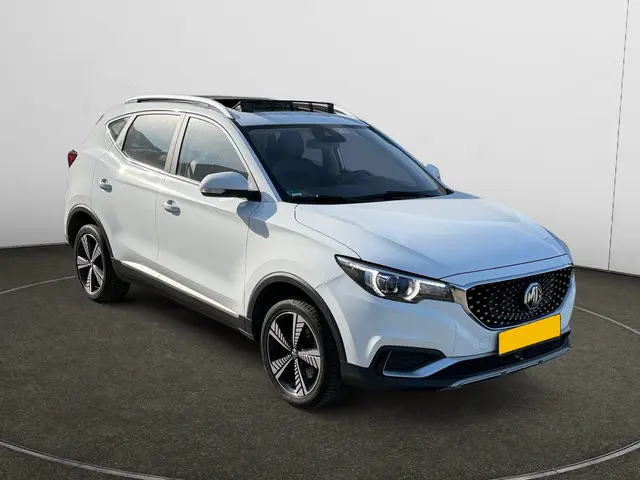 MG ZS EV MG Luxury 45 kWh Aut- 2021 Elektrisch 4