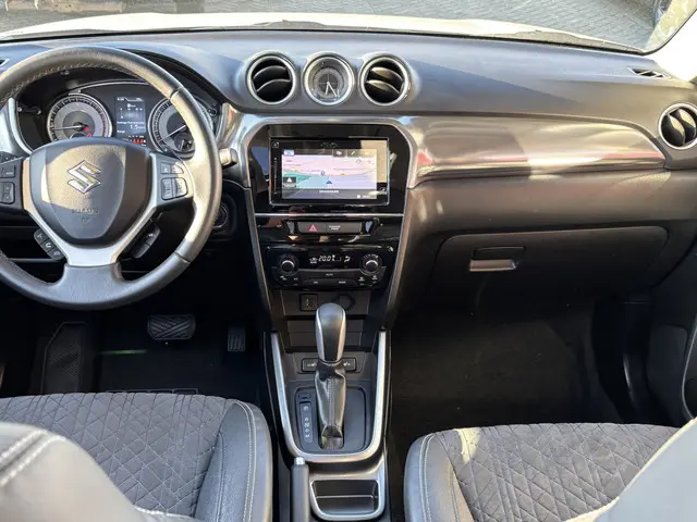 Suzuki Vitara 1.4 Boosterjet Stijl 2019 Benzine 4