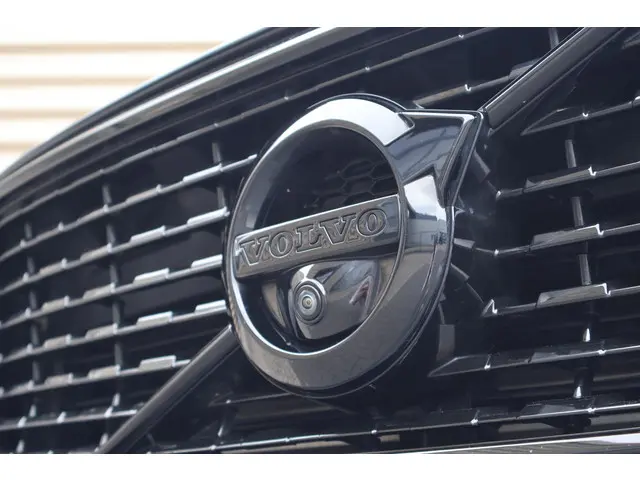 Volvo XC40 T5 Recharge R-Design 2020 Hybride Benzine 6