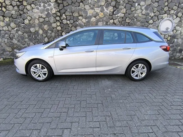Opel Astra Sports Tourer 1.2 Edition 2021 Benzine 15